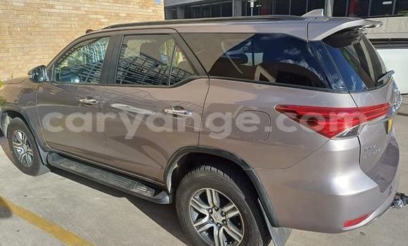 Buy Used Toyota WiLL Other Car in Windhoek in Namibia