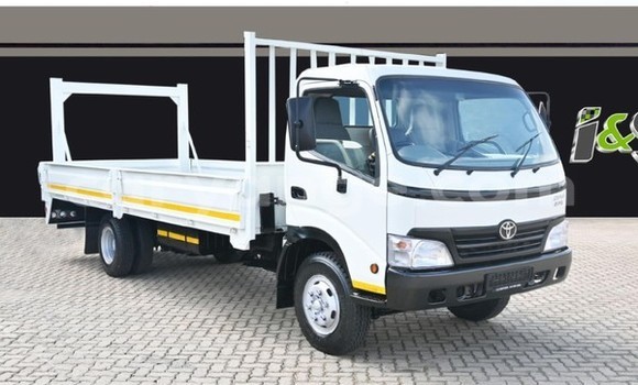 Buy Used Toyota Dyna White Car in Windhoek in Namibia