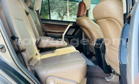 Acheter Occasion Voiture Toyota Land Cruiser Prado Noir à Bethanien, Karas Acheter Occasion Voiture Toyota Land Cruiser Prado Noir à Bethanien, Karas