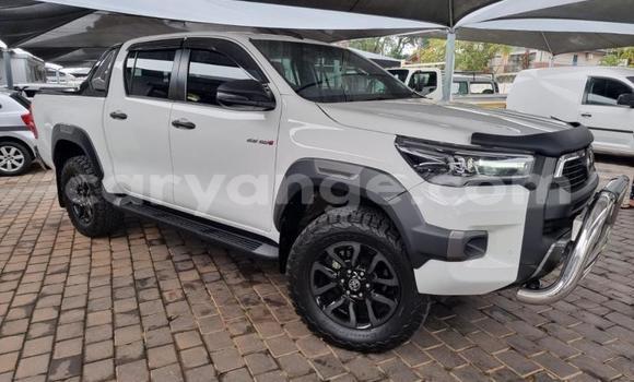 Buy Used Toyota Hilux White Car in Windhoek in Namibia Buy Used Toyota Hilux White Car in Windhoek in Namibia