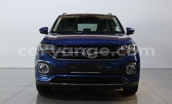 Buy Used Volkswagen T-Roc Blue Car in Gobabis in Omaheke Buy Used Volkswagen T-Roc Blue Car in Gobabis in Omaheke