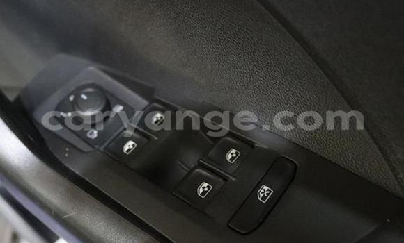 Buy Used Volkswagen T-Roc Blue Car in Gobabis in Omaheke Buy Used Volkswagen T-Roc Blue Car in Gobabis in Omaheke