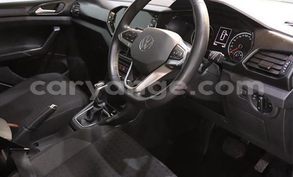 Buy Used Volkswagen T-Roc Blue Car in Gobabis in Omaheke Buy Used Volkswagen T-Roc Blue Car in Gobabis in Omaheke