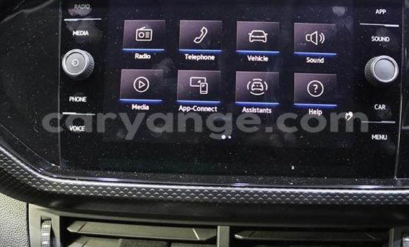 Buy Used Volkswagen T-Roc Blue Car in Gobabis in Omaheke Buy Used Volkswagen T-Roc Blue Car in Gobabis in Omaheke