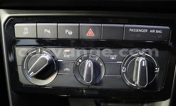 Buy Used Volkswagen T-Roc Blue Car in Gobabis in Omaheke Buy Used Volkswagen T-Roc Blue Car in Gobabis in Omaheke