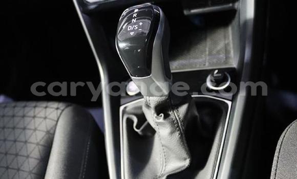 Buy Used Volkswagen T-Roc Blue Car in Gobabis in Omaheke Buy Used Volkswagen T-Roc Blue Car in Gobabis in Omaheke