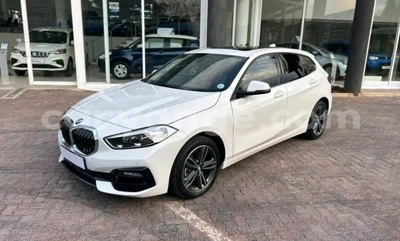 Buy Used BMW 1-Series White Car in Gobabis in Omaheke