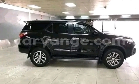 Buy Used Toyota Fortuner Black Car in Gobabis in Omaheke