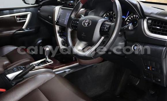 Acheter Occasion Voiture Toyota Fortuner Blanc à Gobabis, Omaheke Acheter Occasion Voiture Toyota Fortuner Blanc à Gobabis, Omaheke