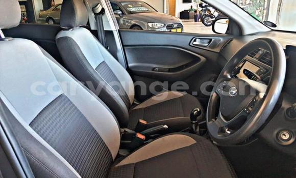 Buy Used Hyundai I20 Silver Car in Gobabis in Omaheke Buy Used Hyundai I20 Silver Car in Gobabis in Omaheke
