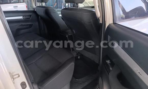 Buy Used Toyota Hilux White Car in Windhoek in Namibia Buy Used Toyota Hilux White Car in Windhoek in Namibia