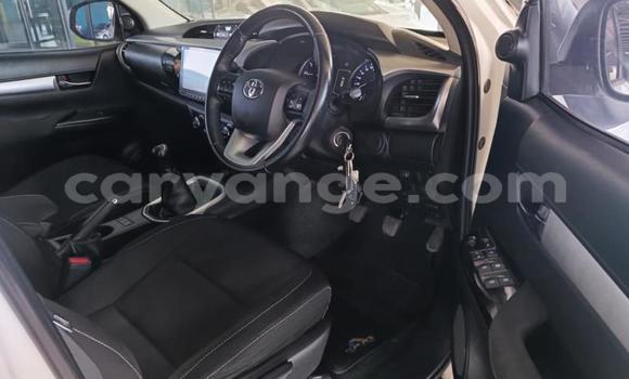 Buy Used Toyota Hilux White Car in Windhoek in Namibia Buy Used Toyota Hilux White Car in Windhoek in Namibia