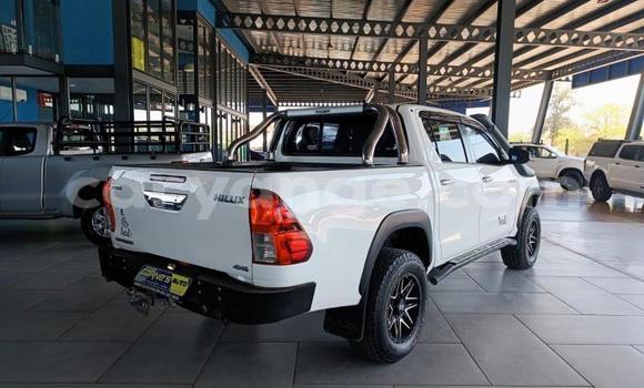 Buy Used Toyota Hilux White Car in Windhoek in Namibia Buy Used Toyota Hilux White Car in Windhoek in Namibia