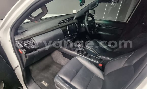 Buy Used Toyota Hilux White Car in Windhoek in Namibia Buy Used Toyota Hilux White Car in Windhoek in Namibia