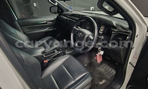 Buy Used Toyota Hilux White Car in Windhoek in Namibia Buy Used Toyota Hilux White Car in Windhoek in Namibia