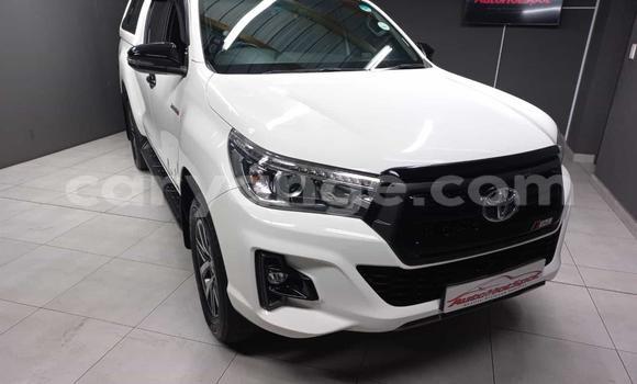 Buy Used Toyota Hilux White Car in Windhoek in Namibia Buy Used Toyota Hilux White Car in Windhoek in Namibia