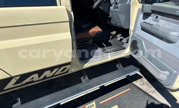 Buy Used Toyota Land Cruiser Beige Car in Windhoek in Namibia Buy Used Toyota Land Cruiser Beige Car in Windhoek in Namibia