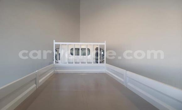 Buy Used Isuzu FTR 850 White Truck in Windhoek in Namibia Buy Used Isuzu FTR 850 White Truck in Windhoek in Namibia