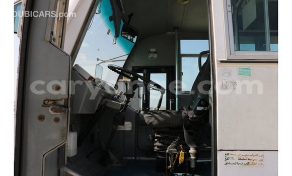 Buy Import Tata Xenon White Car in Import - Dubai in Namibia