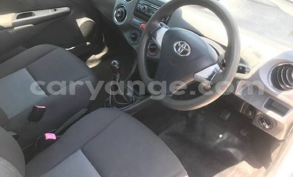 Buy Used Toyota Etios White Car in Windhoek in Namibia Buy Used Toyota Etios White Car in Windhoek in Namibia