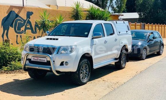Acheter Occasion Voiture Toyota Allion Autre à Henties Bay, Erongo
