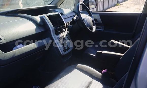 Acheter Occasion Voiture Toyota 4Runner Vert à Windhoek, Namibie Acheter Occasion Voiture Toyota 4Runner Vert à Windhoek, Namibie