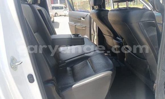 Buy Used Toyota Hilux White Car in Windhoek in Namibia Buy Used Toyota Hilux White Car in Windhoek in Namibia