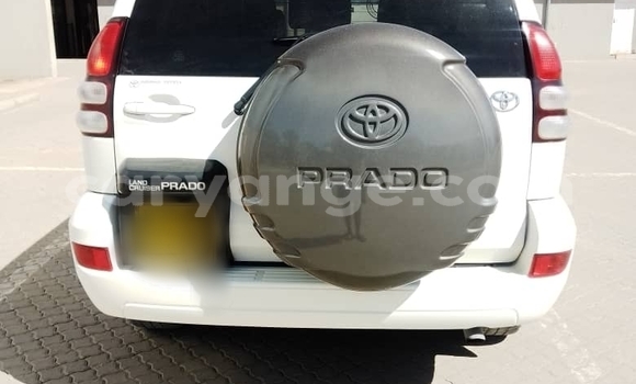 Acheter Occasion Voiture Toyota Land Cruiser Prado Blanc à Okahandja, Namibie Acheter Occasion Voiture Toyota Land Cruiser Prado Blanc à Okahandja, Namibie