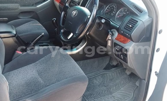 Acheter Occasion Voiture Toyota Land Cruiser Prado Blanc à Okahandja, Namibie Acheter Occasion Voiture Toyota Land Cruiser Prado Blanc à Okahandja, Namibie