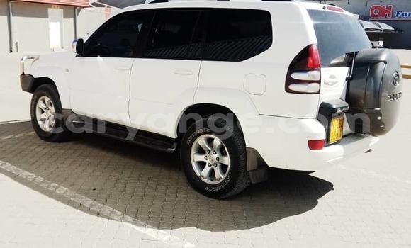 Acheter Occasion Voiture Toyota Land Cruiser Prado Blanc à Okahandja, Namibie Acheter Occasion Voiture Toyota Land Cruiser Prado Blanc à Okahandja, Namibie