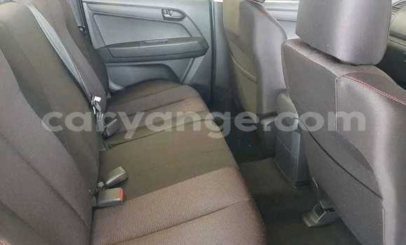 Buy Used Isuzu D–MAX White Car in Windhoek in Namibia Buy Used Isuzu D–MAX White Car in Windhoek in Namibia