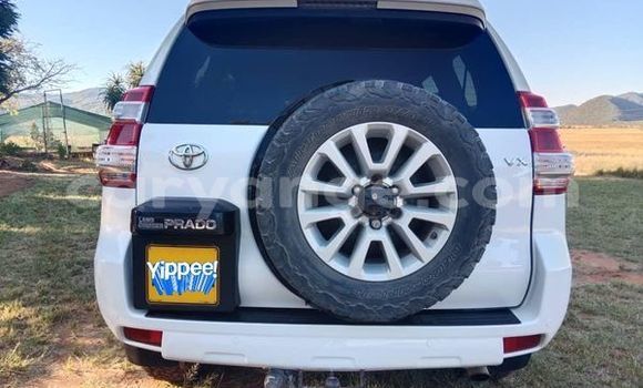 Acheter Occasion Voiture Toyota Prado Autre à Windhoek, Namibie Acheter Occasion Voiture Toyota Prado Autre à Windhoek, Namibie