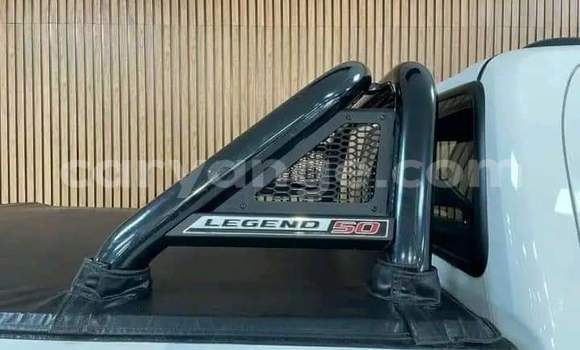 Buy Used Toyota Hilux White Car in Gobabis in Omaheke Buy Used Toyota Hilux White Car in Gobabis in Omaheke