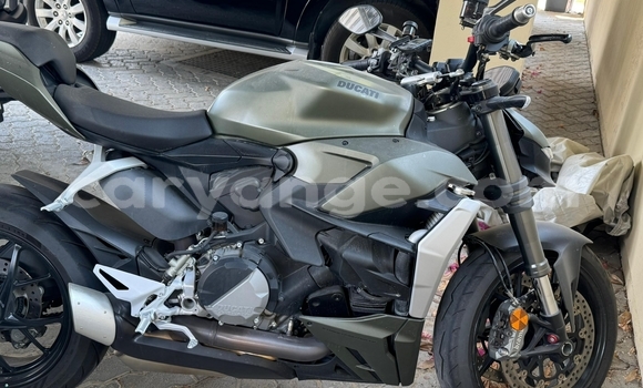 Buy Used Ducati Streetfighter Black Bike in Windhoek in Namibia Buy Used Ducati Streetfighter Black Bike in Windhoek in Namibia