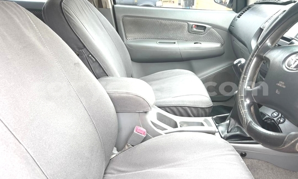 Acheter Occasion Voiture Toyota Hilux Blanc à Walvis Bay, Namibie Acheter Occasion Voiture Toyota Hilux Blanc à Walvis Bay, Namibie