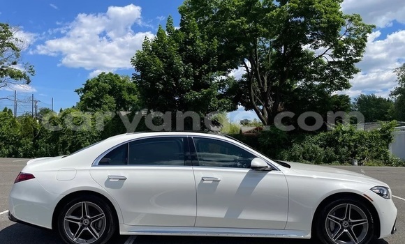Buy Used Mercedes-Benz S–Class White Car in Aranos in Hardap Buy Used Mercedes-Benz S–Class White Car in Aranos in Hardap
