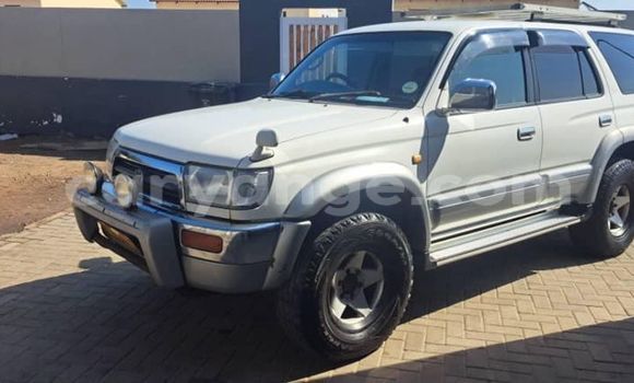 Buy Used Toyota 4Runner White Car in Import - Dubai in Namibia
