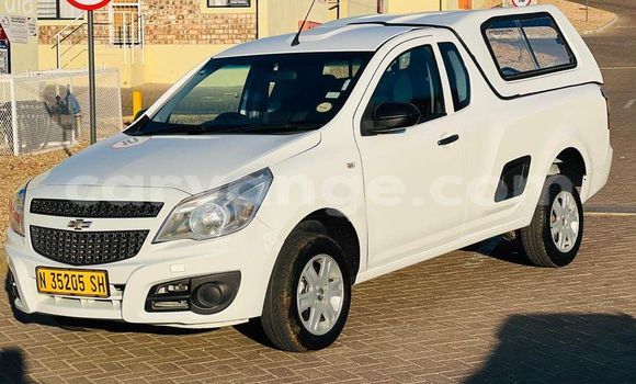 Buy Used Chevrolet Astro White Car in Gobabis in Omaheke Buy Used Chevrolet Astro White Car in Gobabis in Omaheke