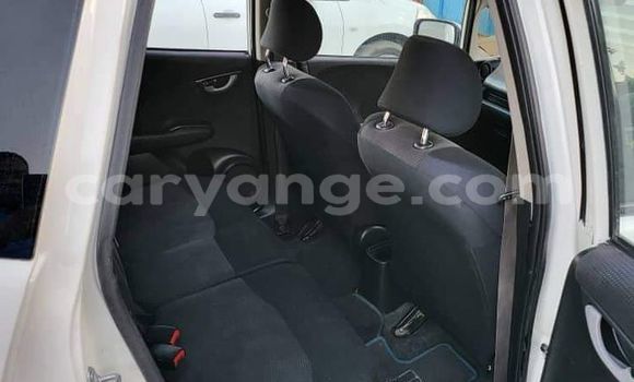 Buy Used Honda FIT White Car in Henties Bay in Erongo Buy Used Honda FIT White Car in Henties Bay in Erongo