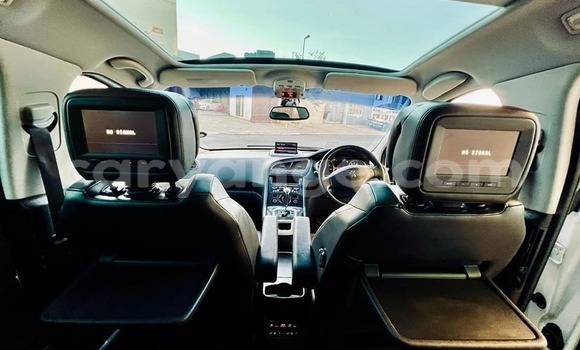 Buy Used Peugeot 5008 White Car in Grootfontein in Namibia Buy Used Peugeot 5008 White Car in Grootfontein in Namibia