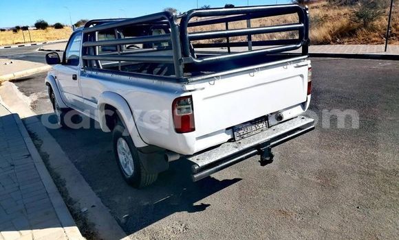 Buy Used Toyota Hilux White Car in Henties Bay in Erongo Buy Used Toyota Hilux White Car in Henties Bay in Erongo