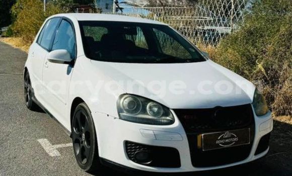 Buy Used Volkswagen Golf White Car in Henties Bay in Erongo Buy Used Volkswagen Golf White Car in Henties Bay in Erongo