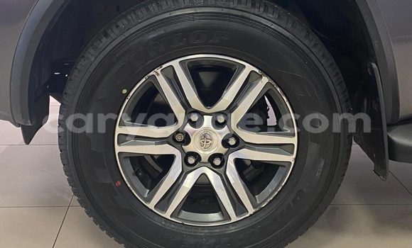 Acheter Occasion Voiture Toyota Fortuner Gris à Aranos, Hardap Acheter Occasion Voiture Toyota Fortuner Gris à Aranos, Hardap