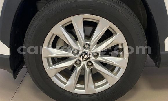 Buy Used Toyota Corolla Cross White Car in Bethanien in Karas Buy Used Toyota Corolla Cross White Car in Bethanien in Karas