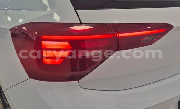 Acheter Occasion Voiture Volkswagen Polo Blanc à Bethanien, Karas Acheter Occasion Voiture Volkswagen Polo Blanc à Bethanien, Karas