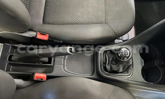 Acheter Occasion Voiture Volkswagen Polo Gris à Grootfontein, Namibie Acheter Occasion Voiture Volkswagen Polo Gris à Grootfontein, Namibie