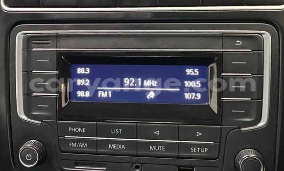 Acheter Occasion Voiture Volkswagen Polo Gris à Grootfontein, Namibie Acheter Occasion Voiture Volkswagen Polo Gris à Grootfontein, Namibie