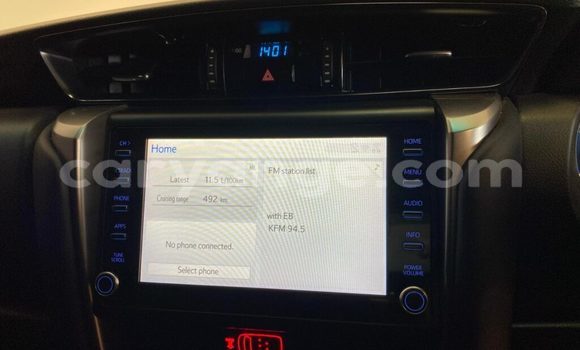 Acheter Occasion Voiture Toyota Fortuner Gris à Grootfontein, Namibie Acheter Occasion Voiture Toyota Fortuner Gris à Grootfontein, Namibie