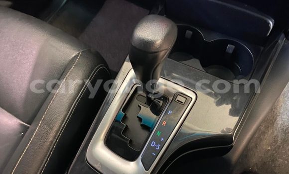 Acheter Occasion Voiture Toyota Fortuner Gris à Grootfontein, Namibie Acheter Occasion Voiture Toyota Fortuner Gris à Grootfontein, Namibie