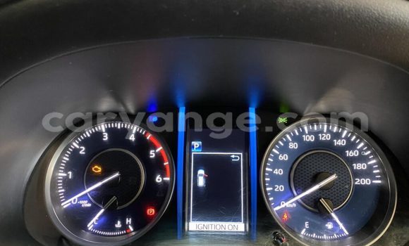 Acheter Occasion Voiture Toyota Fortuner Gris à Grootfontein, Namibie Acheter Occasion Voiture Toyota Fortuner Gris à Grootfontein, Namibie